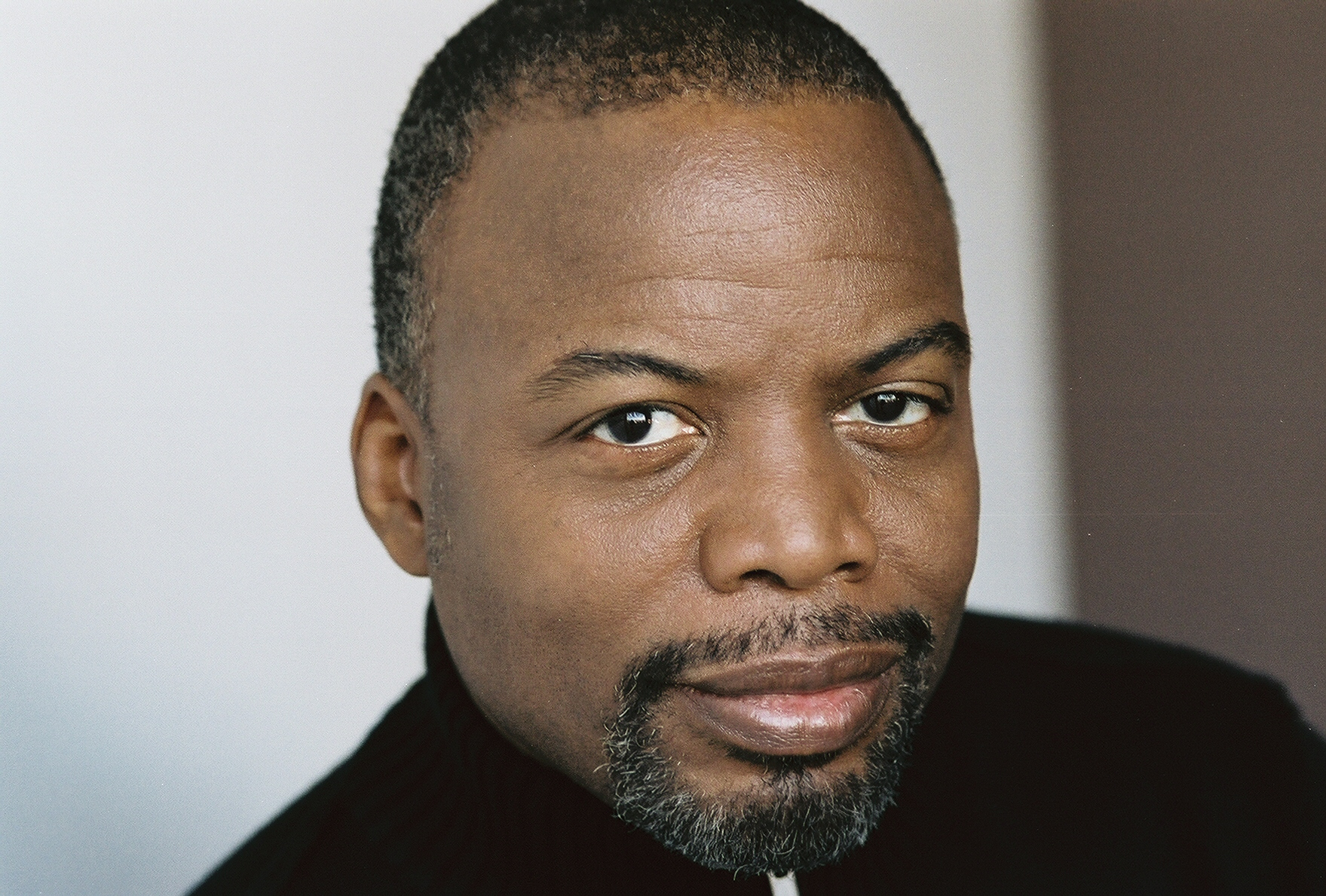 actor Sterling Macer Jr. large photo