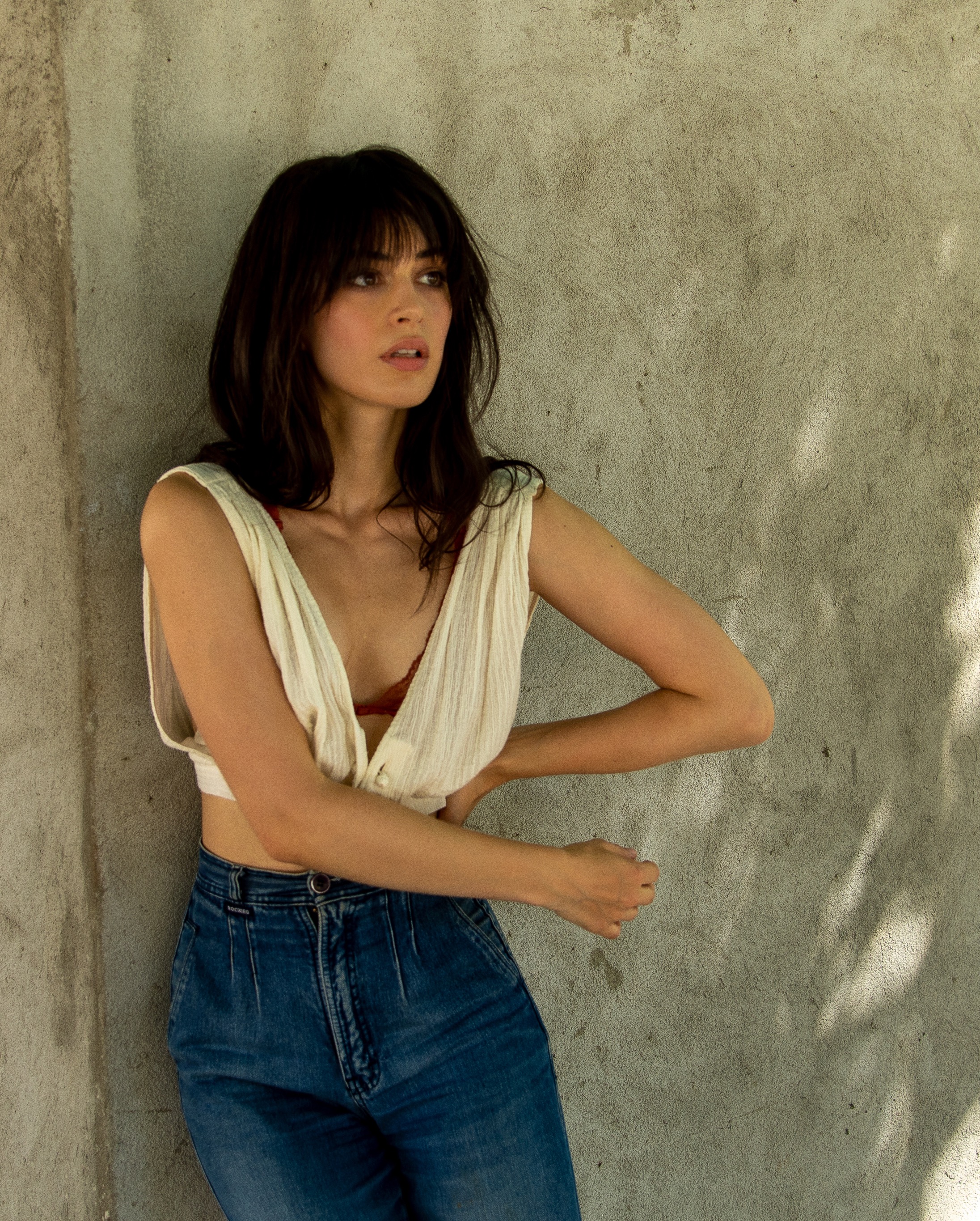 actor Justine Cotsonas large photo