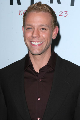 actor Adam Pascal large photo