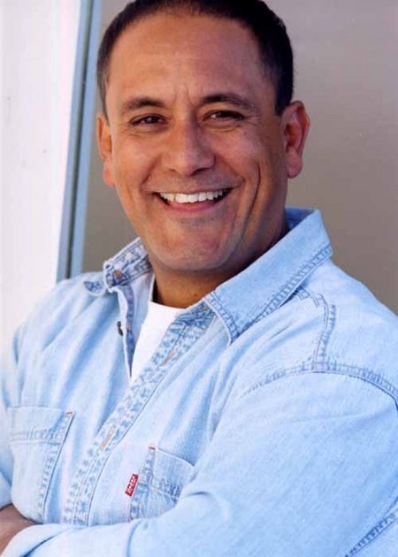 actor Ruben Garfias large photo