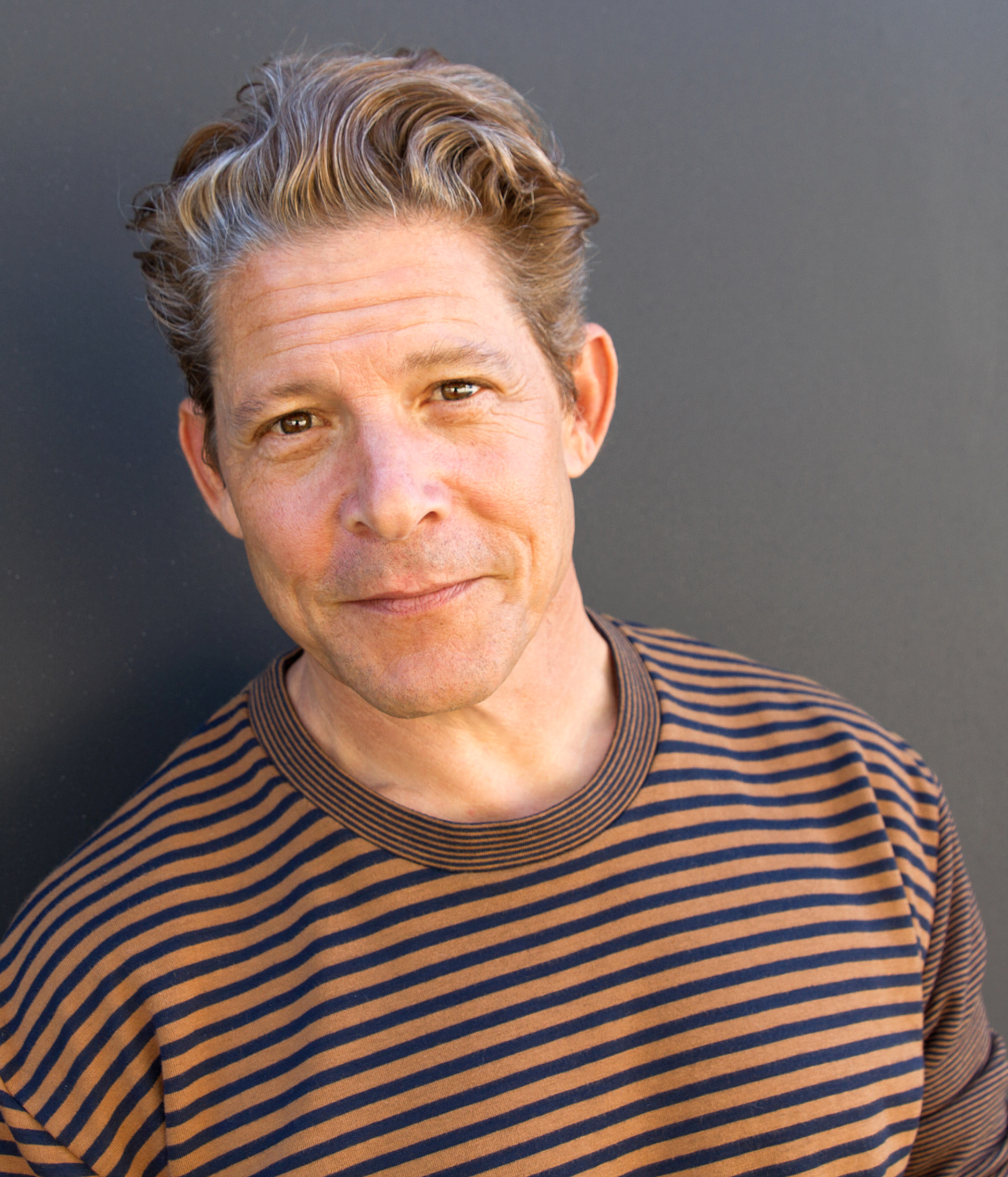 actor Bradley Gregg large photo