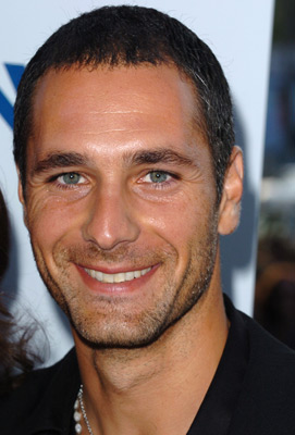 actor Raoul Bova large photo