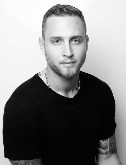 actor Chet Hanks large photo