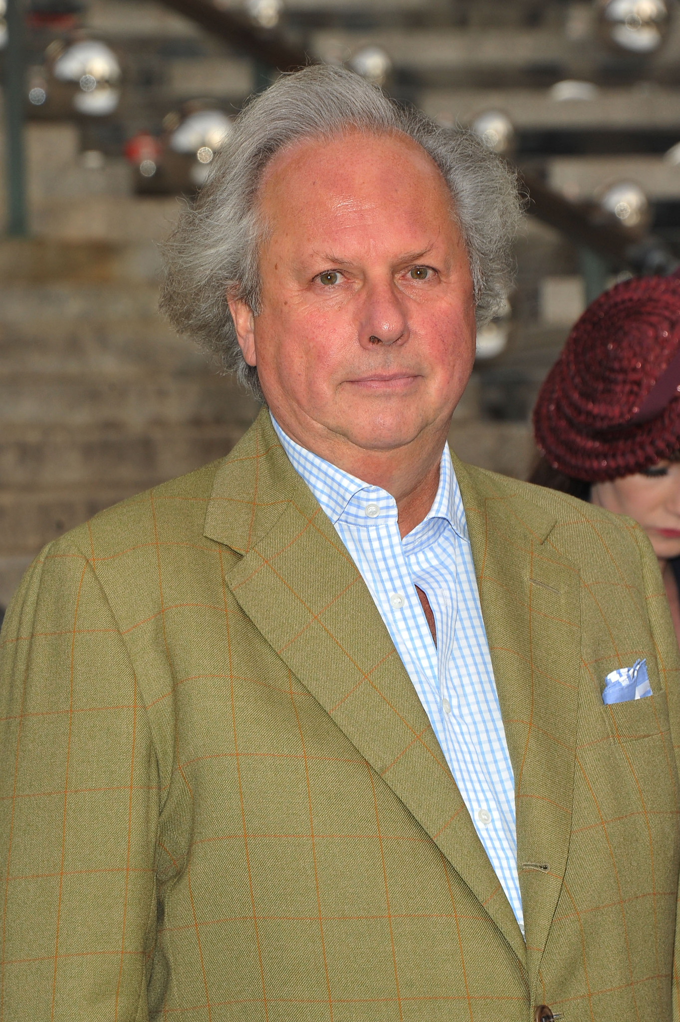 actor Graydon Carter large photo