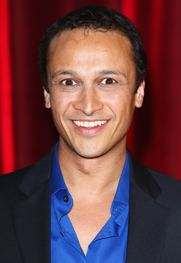 actor Chris Bisson large photo