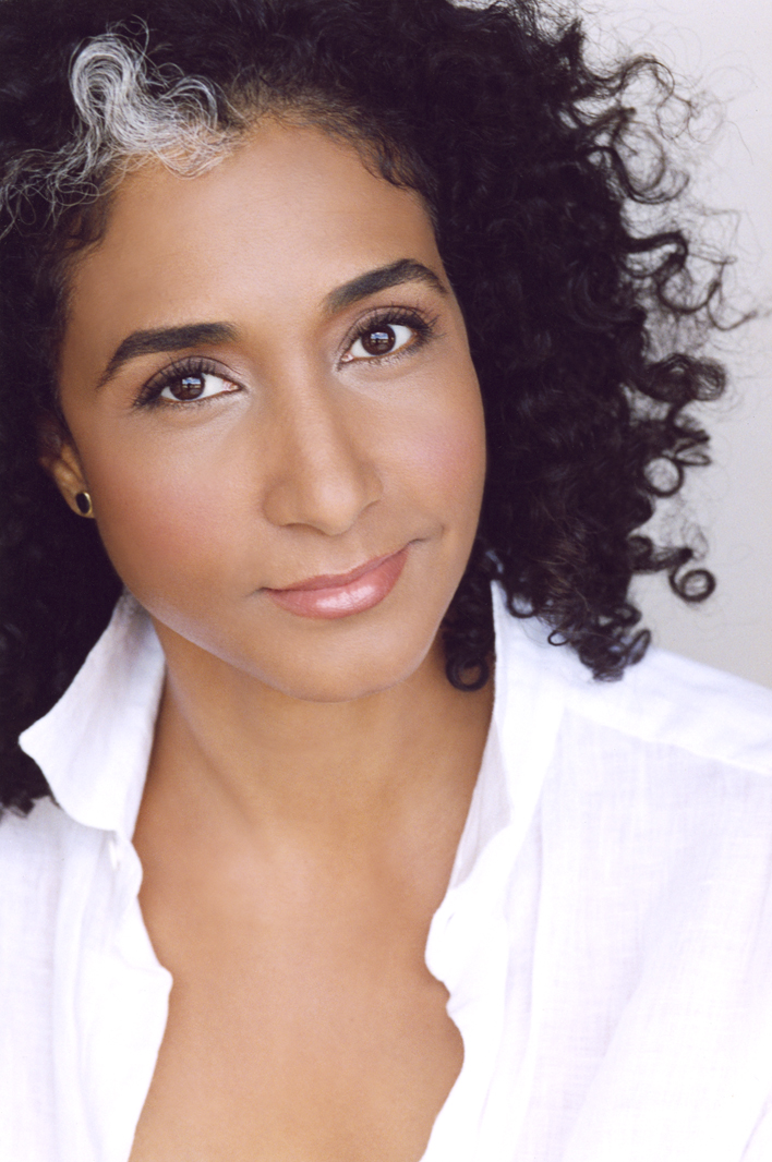 actor Bellina Logan large photo