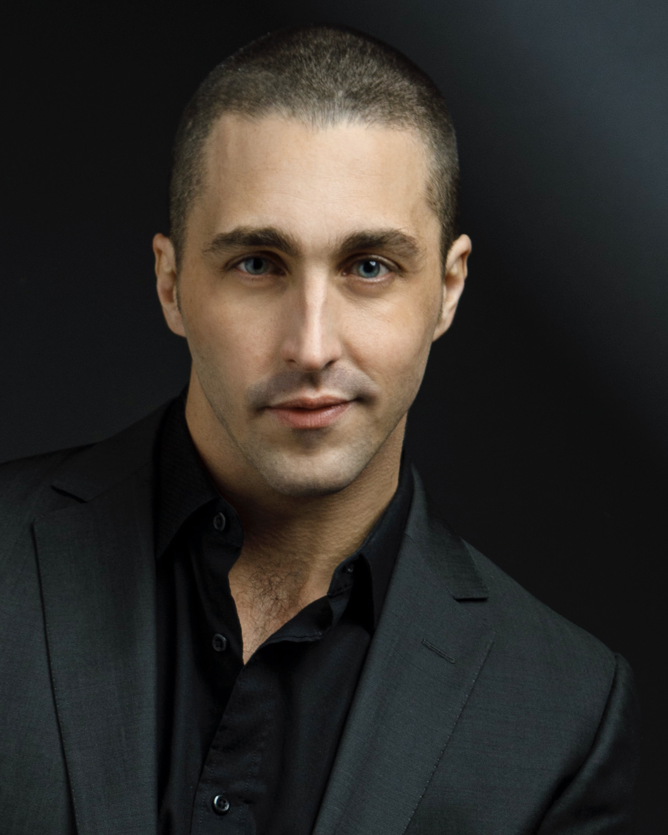 actor David Flannery large photo