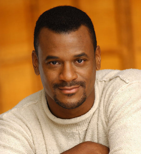 actor John Eric Bentley large photo