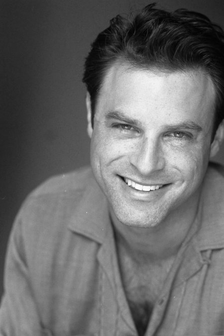 actor Tony Crane large photo