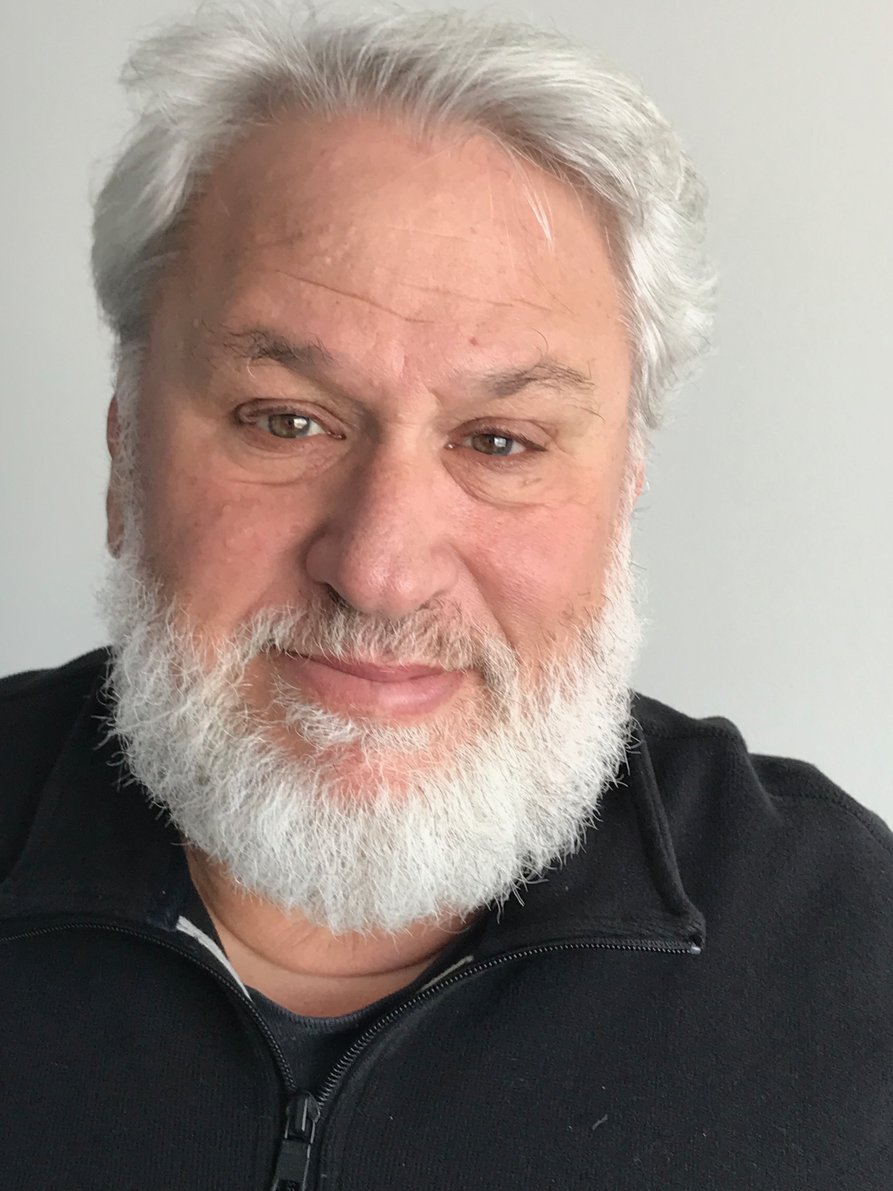 actor Mike Moyer large photo