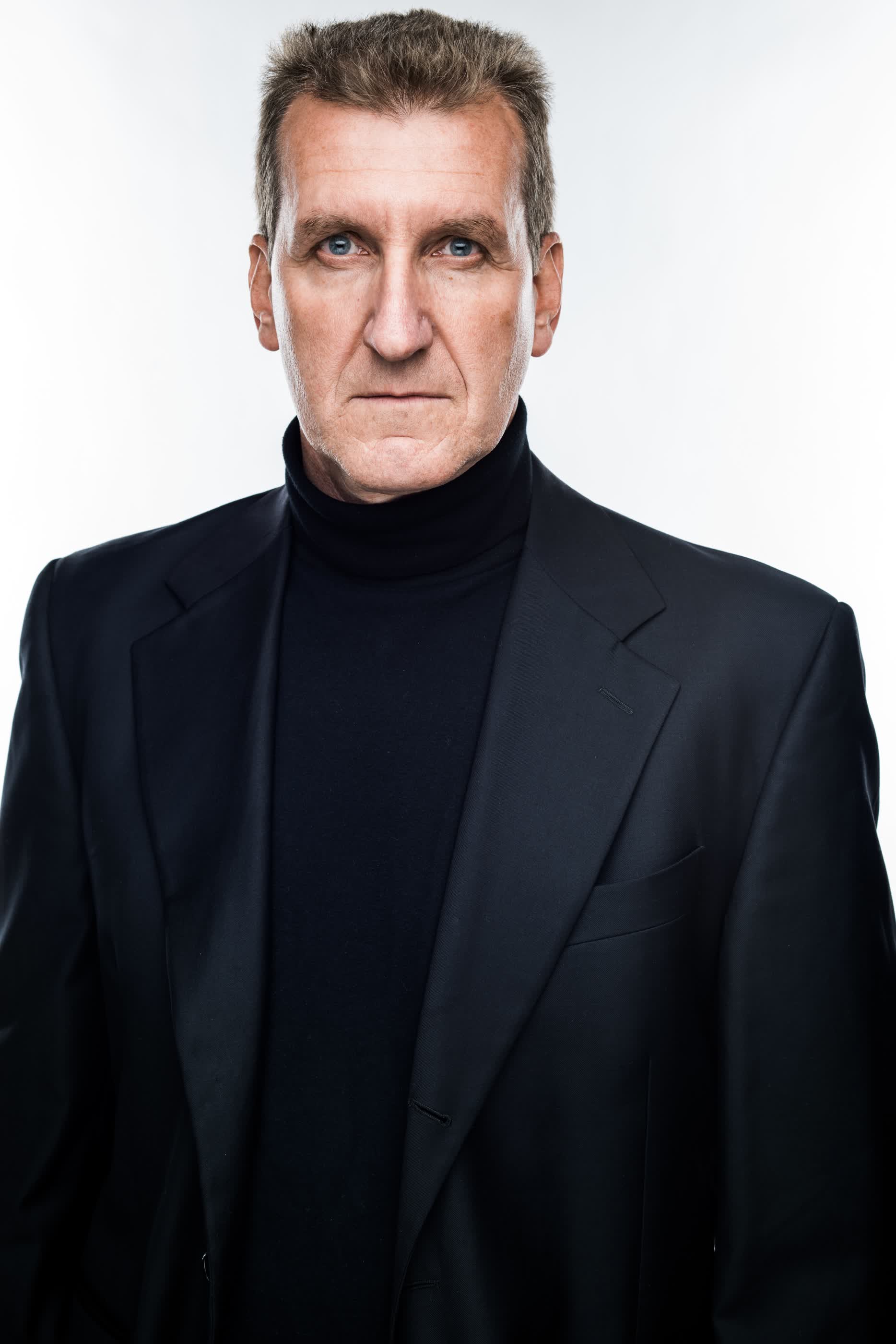 actor Hans Schoeber large photo