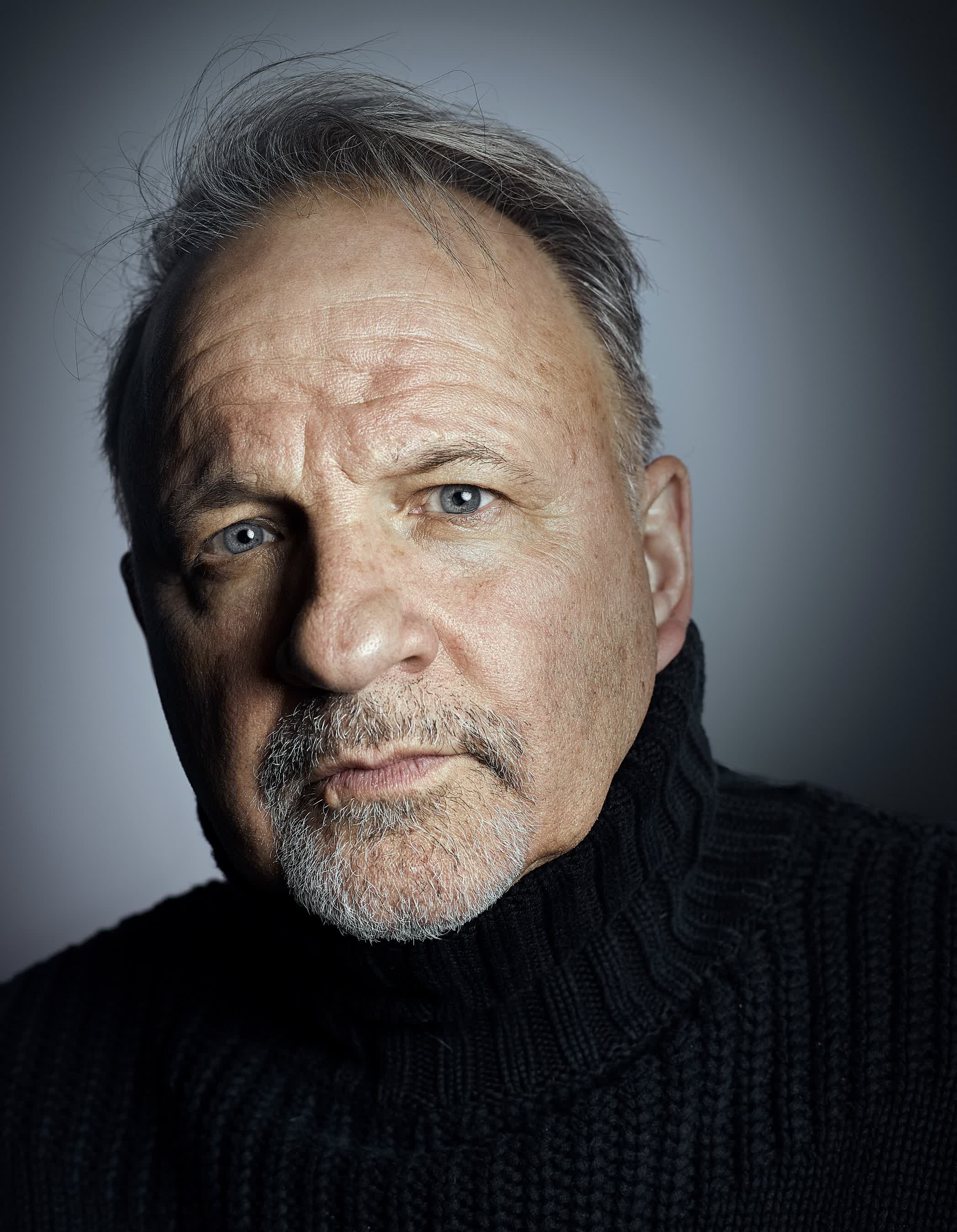 actor Stewart J. Zully large photo