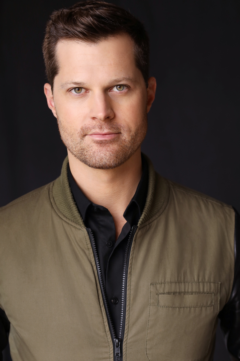 actor John Patrick Jordan large photo