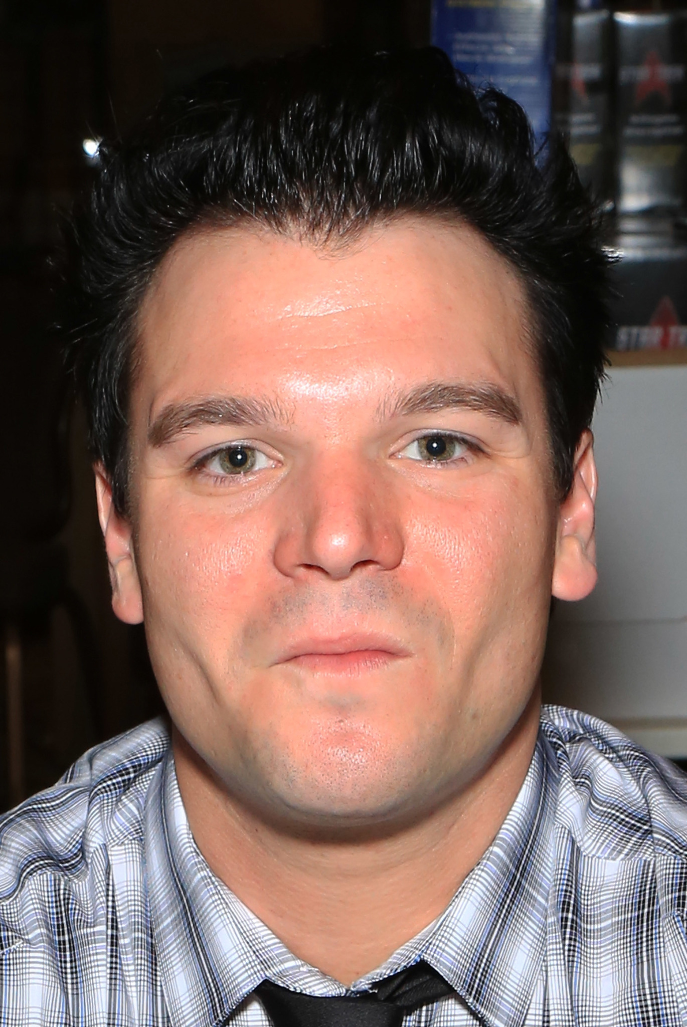 actor Jon Paul Steuer large photo