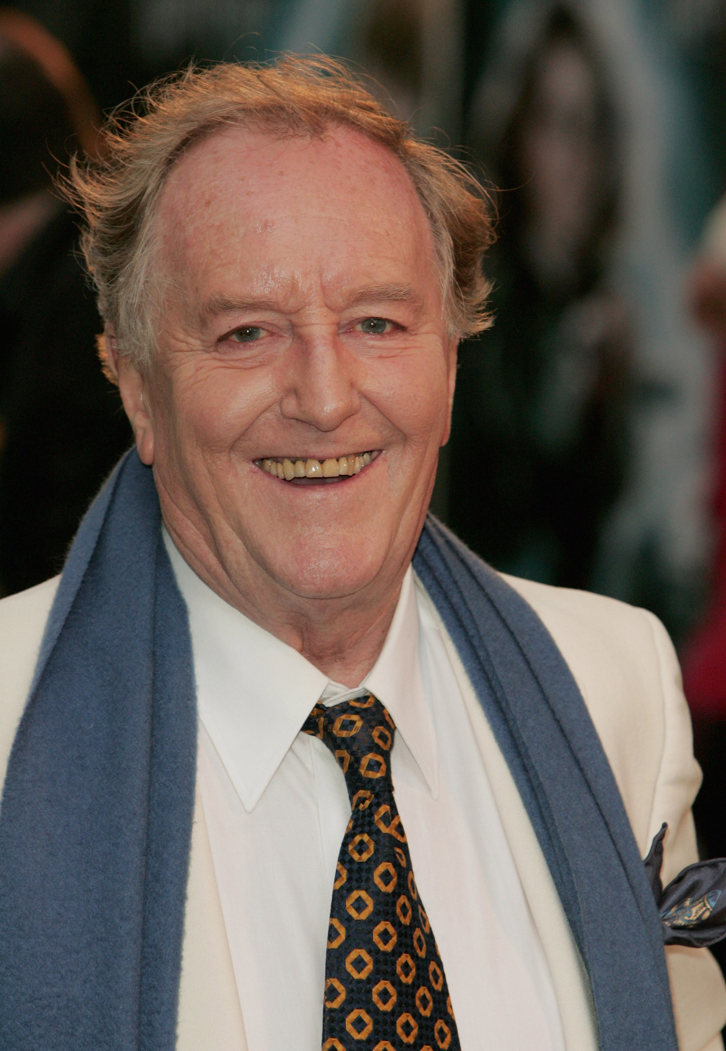 actor Robert Hardy large photo