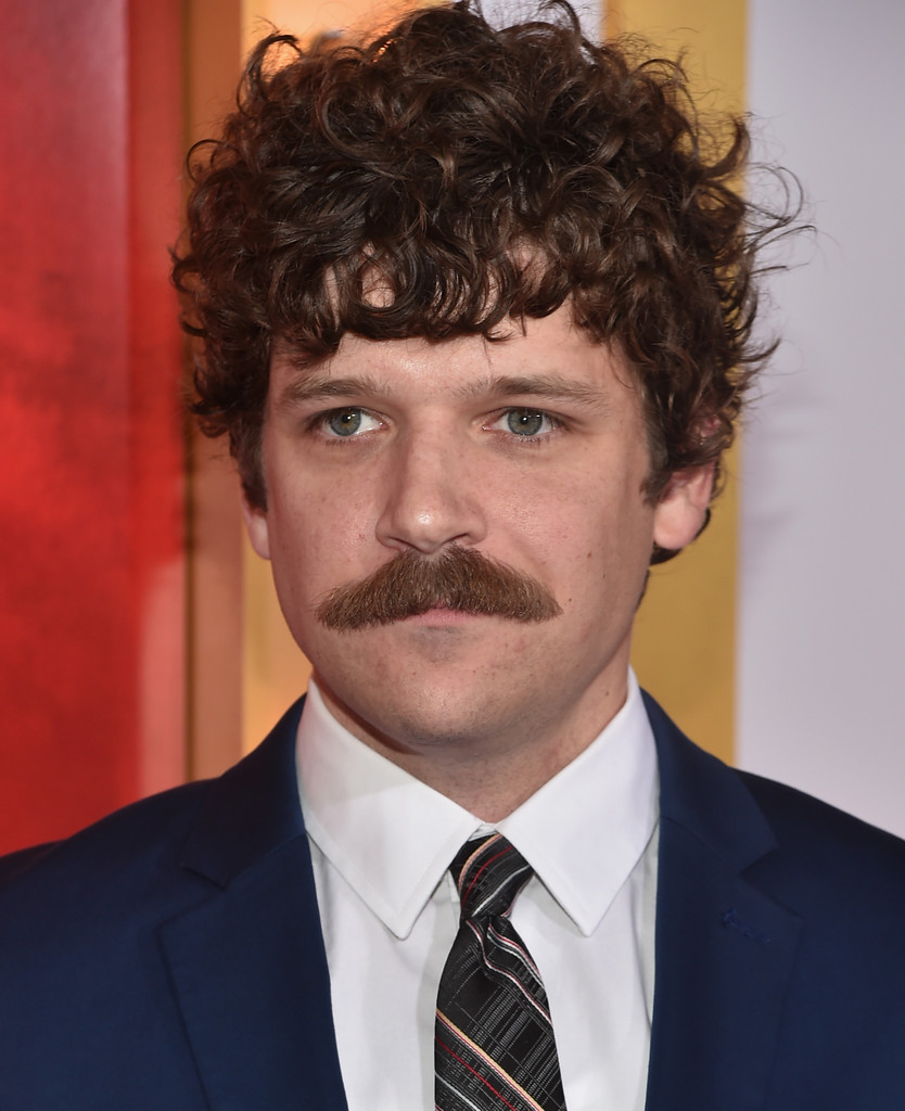 actor Dan Gill large photo