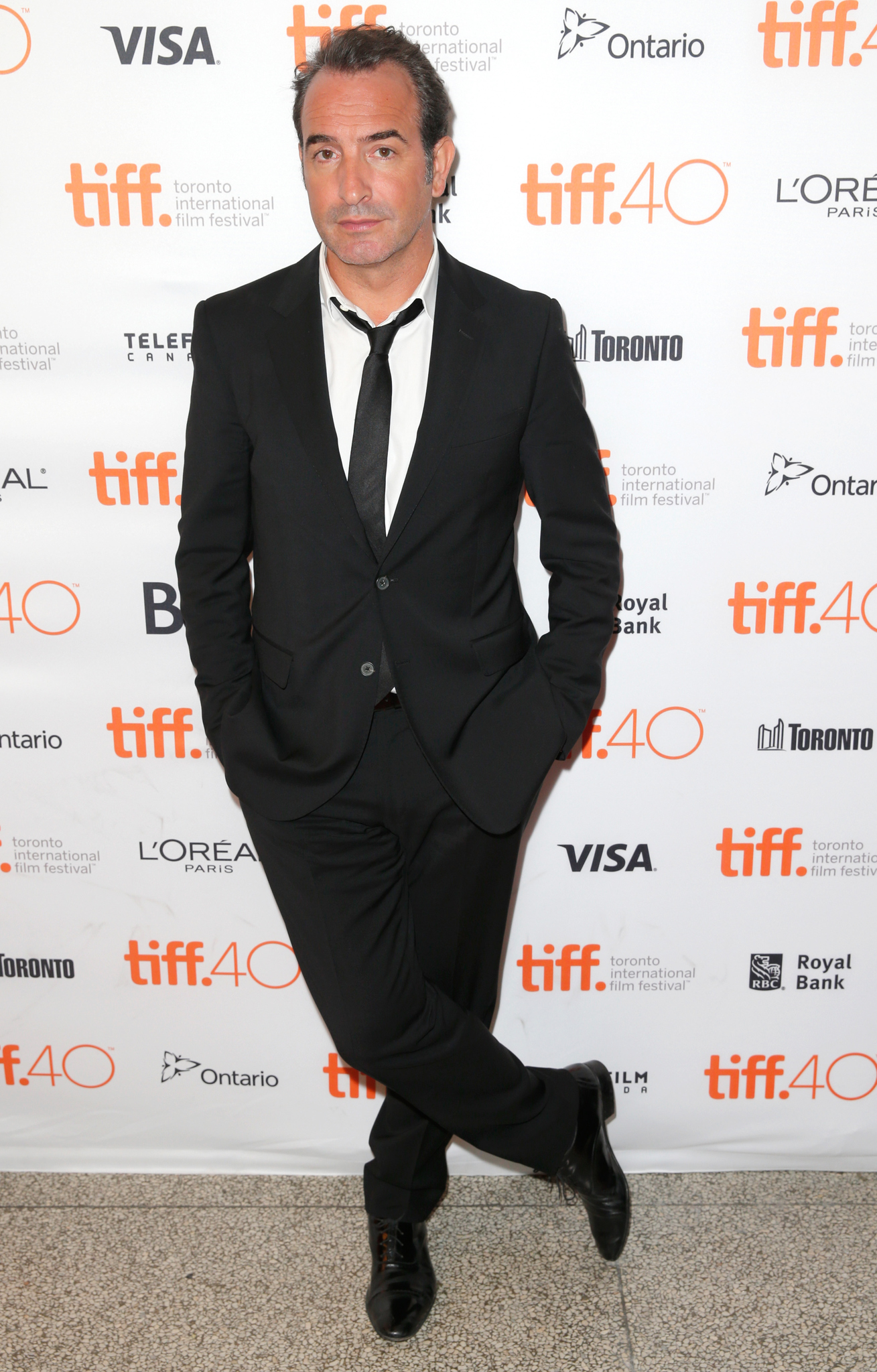 actor Jean Dujardin large photo