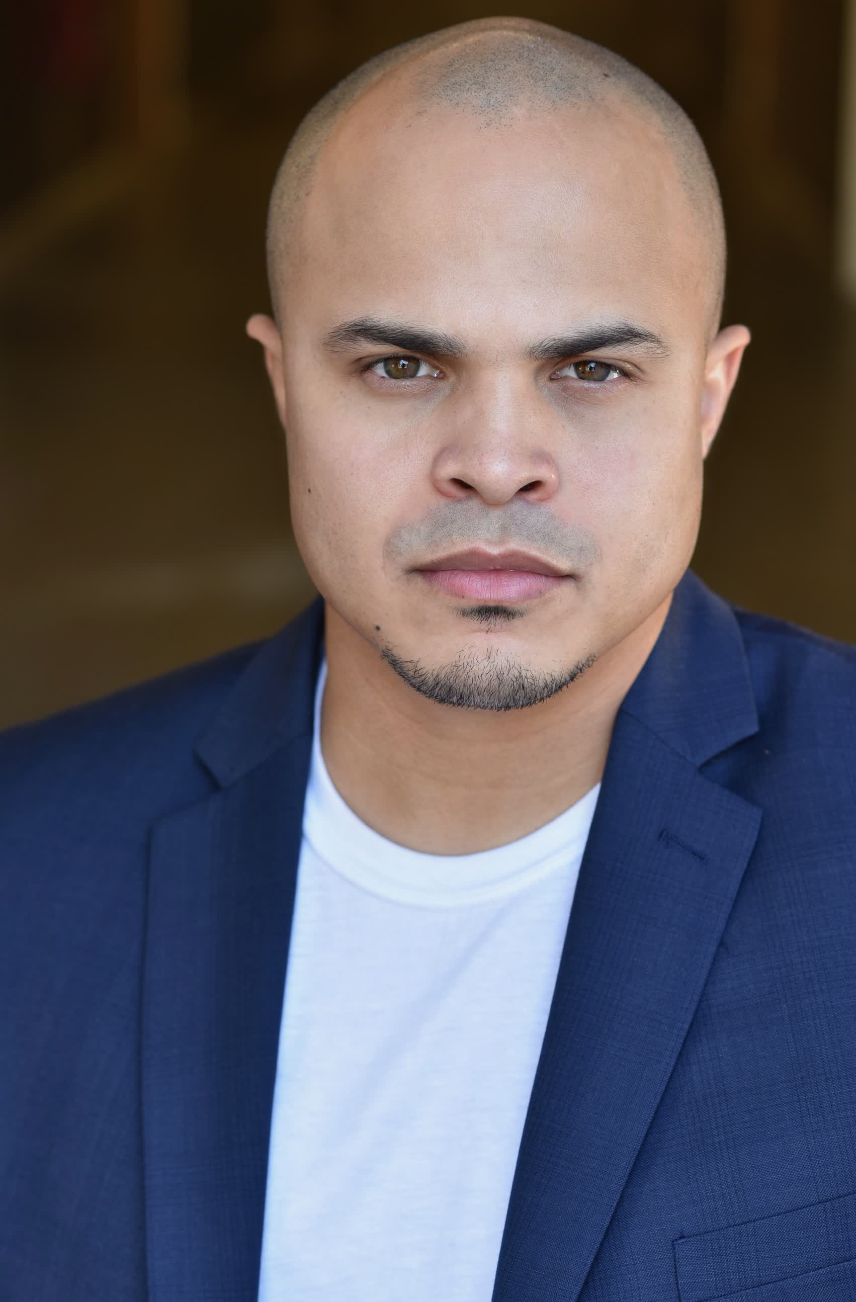 actor Aaron Gillespie large photo