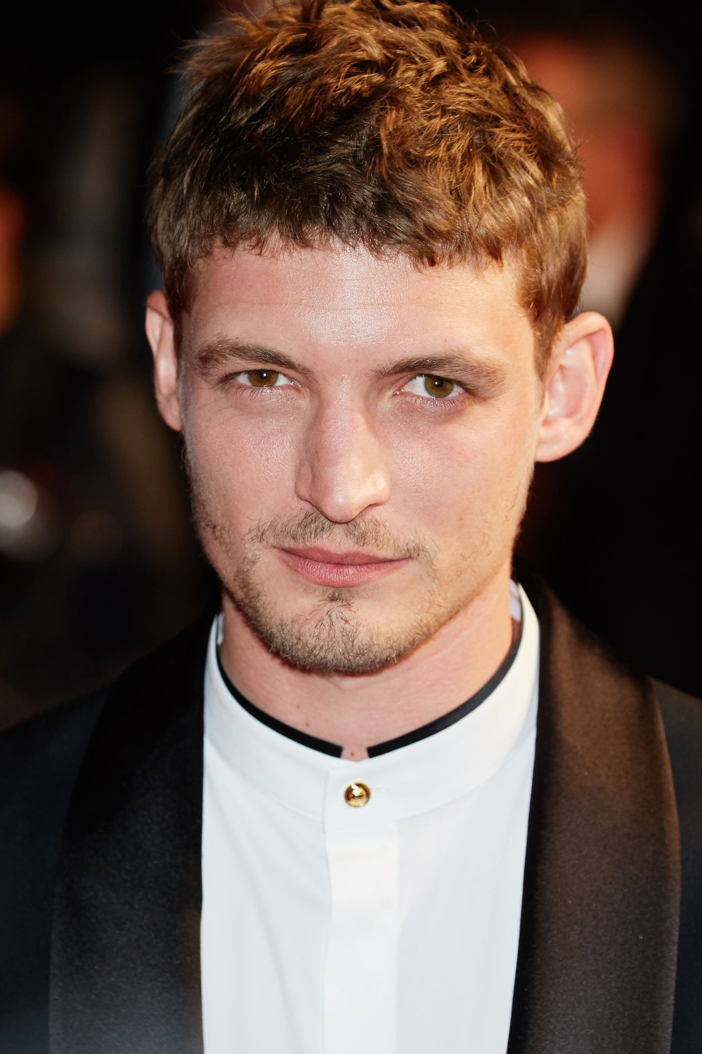 actor Niels Schneider large photo