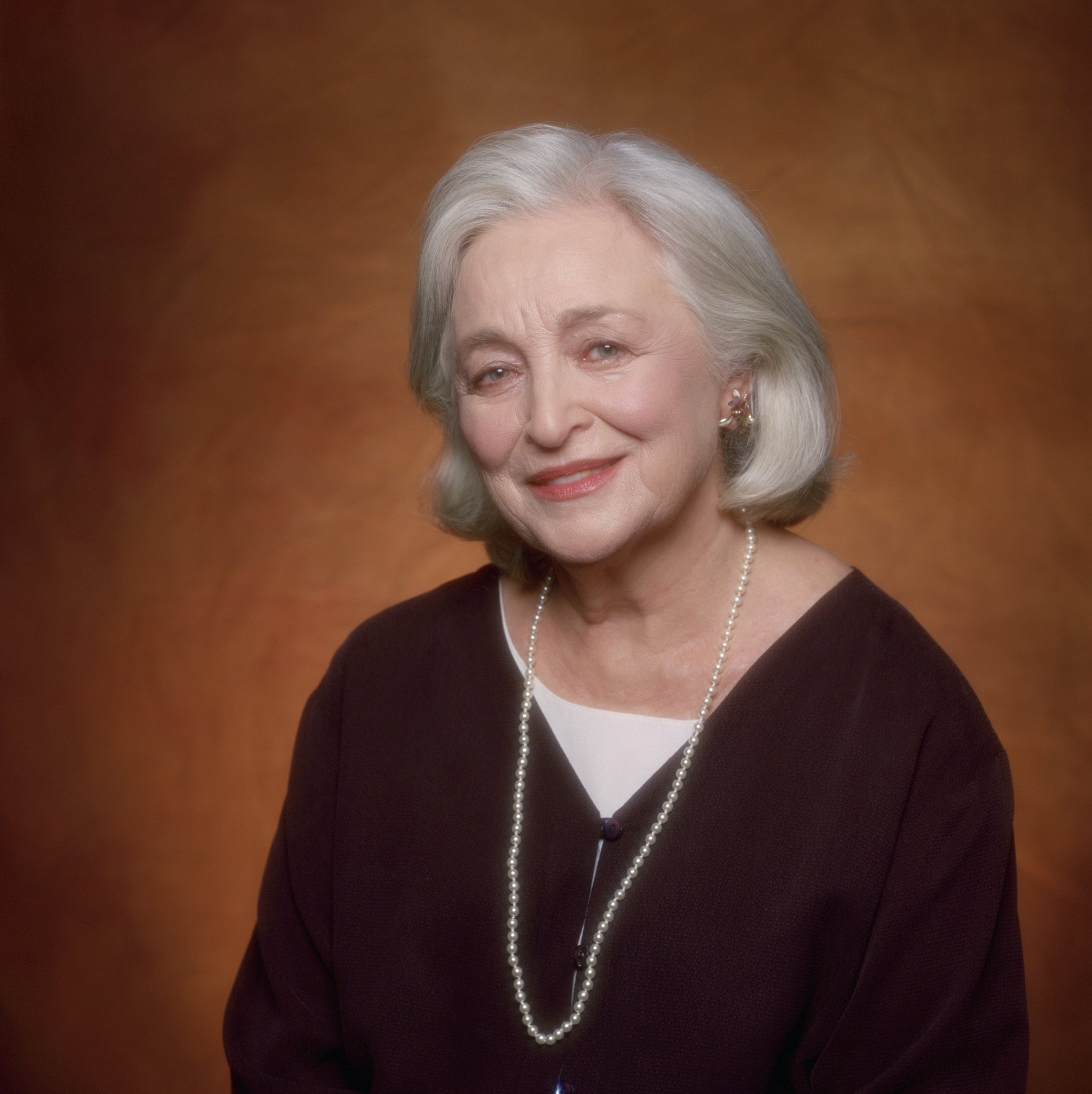 actor Rebecca Schull large photo