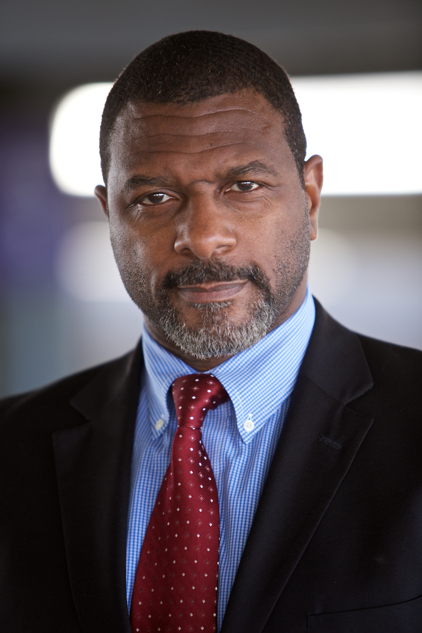 actor Garry Guerrier large photo