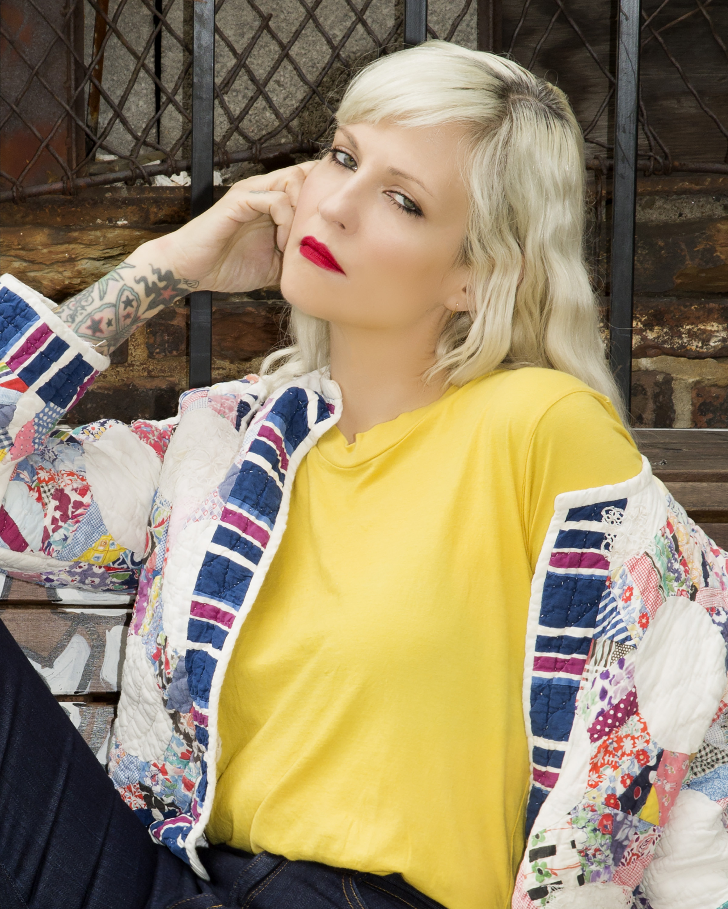 actor Theo Kogan large photo