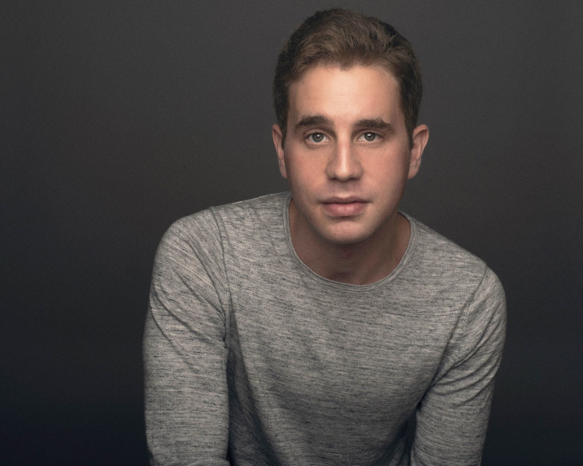 actor Ben Platt large photo