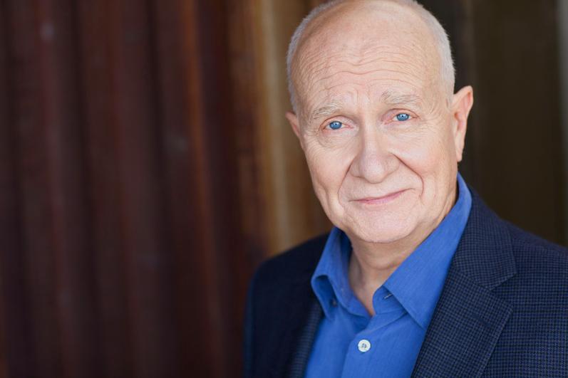 actor Richard Henzel large photo