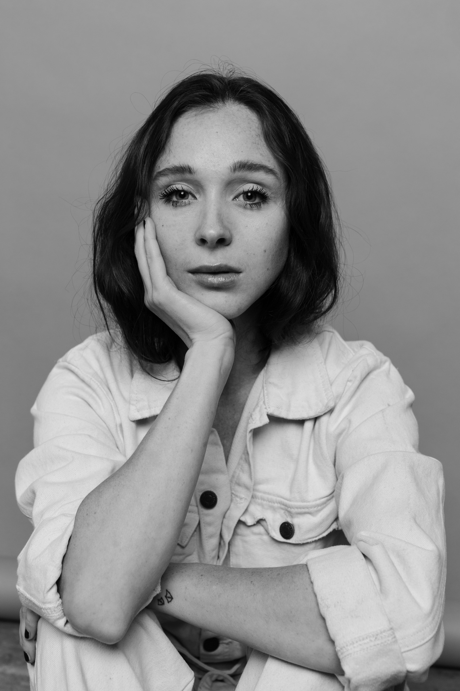 actor Courtney Dietz large photo