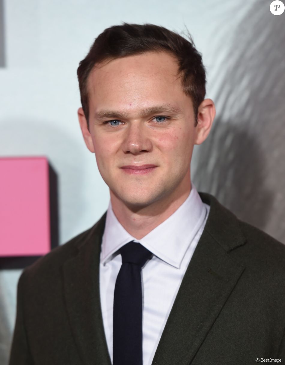 actor Joseph Cross large photo