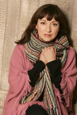 actor Elizabeth Peña large photo