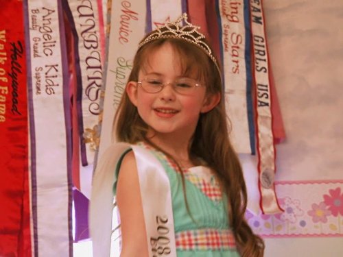 actor Isabella Gielniak large photo