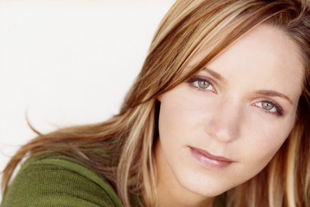 actor Jordana Spiro large photo