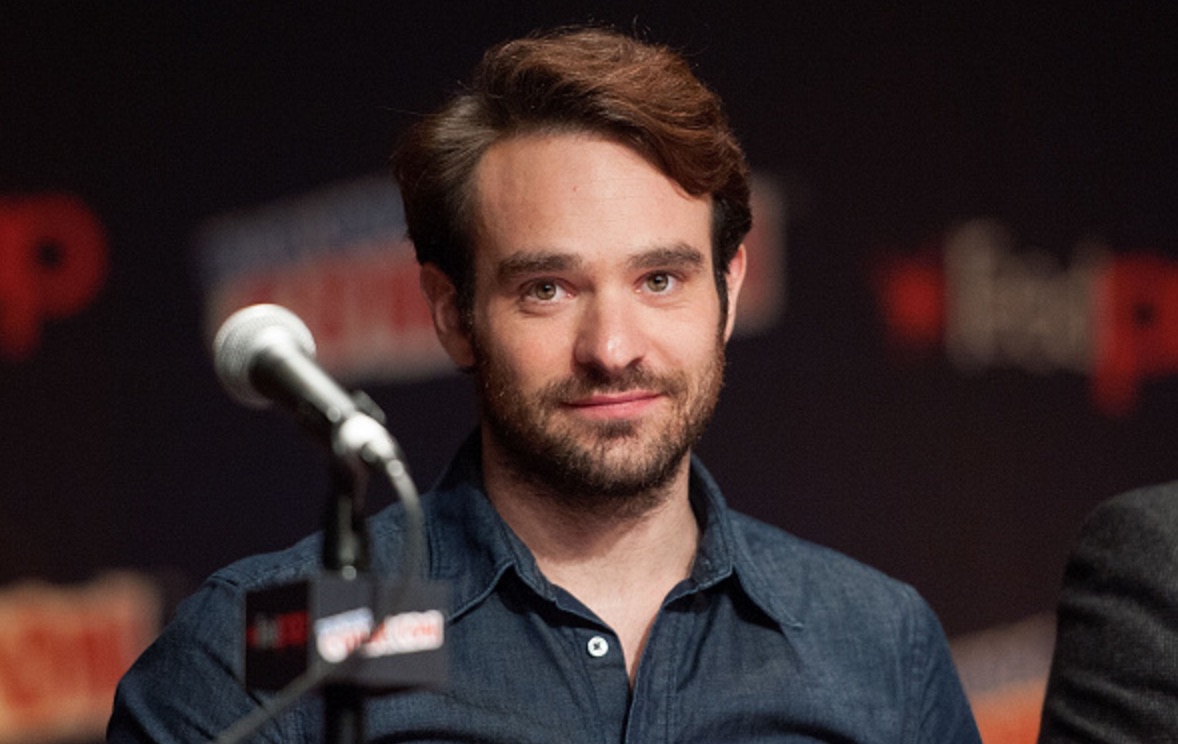 actor Charlie Cox large photo