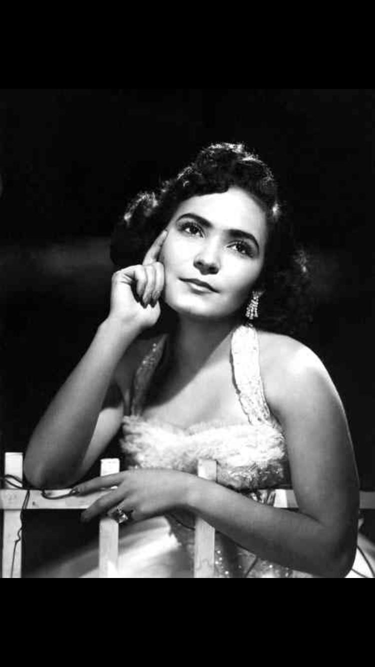 actor Carmen Salinas large photo