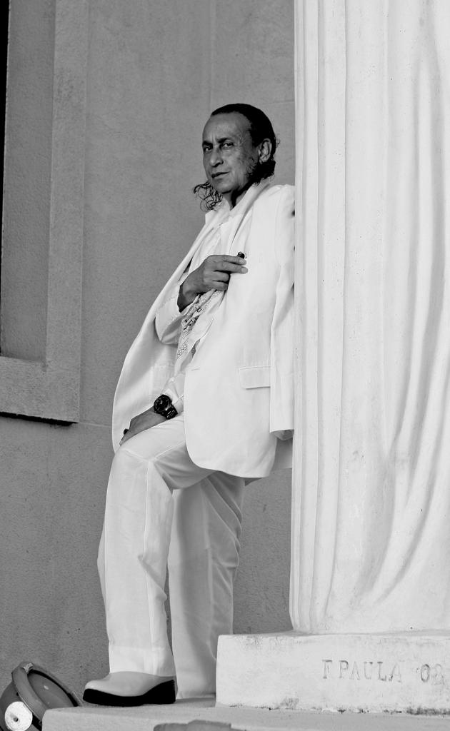 actor Juan Fernández large photo