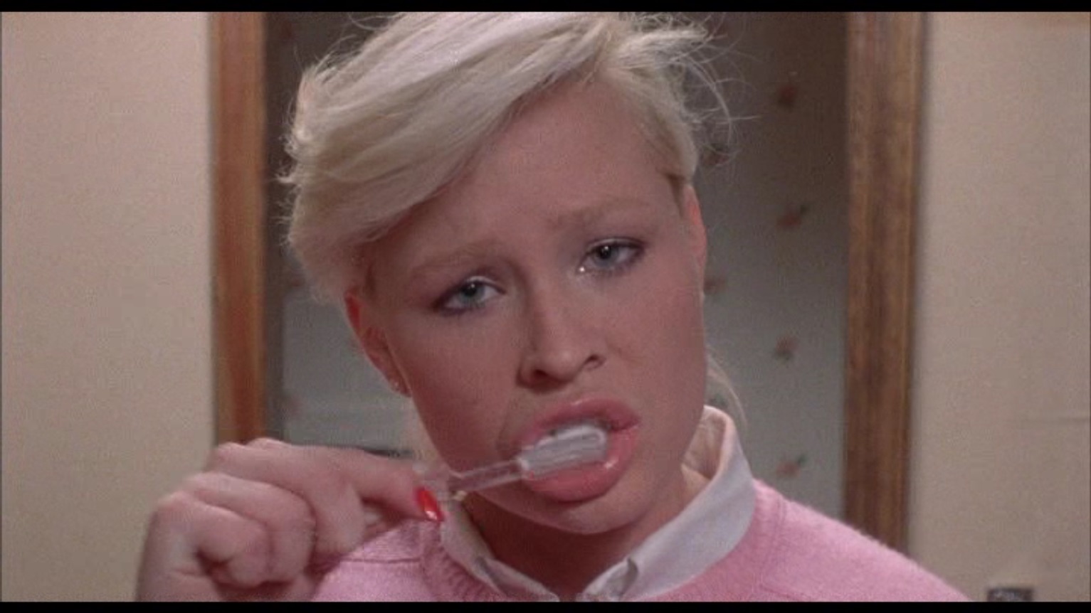 actor Victoria Bastel large photo