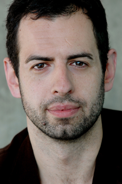 actor Jorge-Yamam Serrano large photo