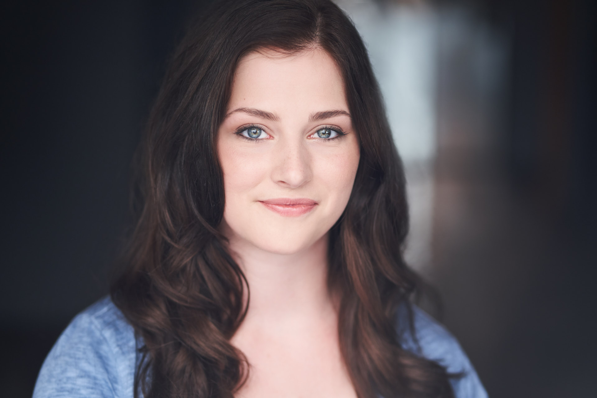 actor Alecia Svensen large photo