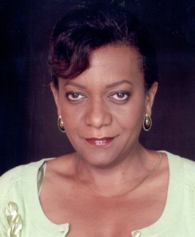 actor Lorena Gale large photo