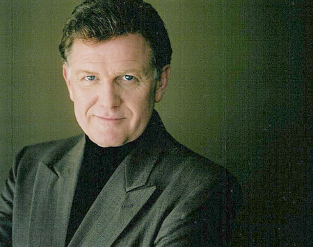 actor Barry Flatman large photo