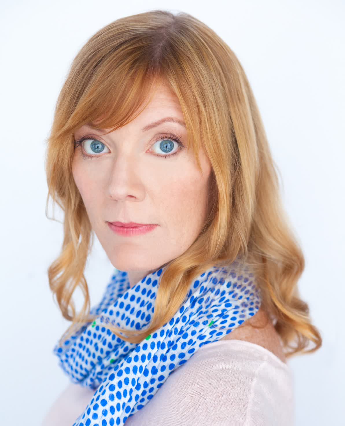 actor Corinne Reilly large photo