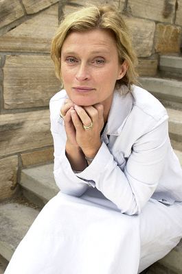 actor Lena Endre large photo