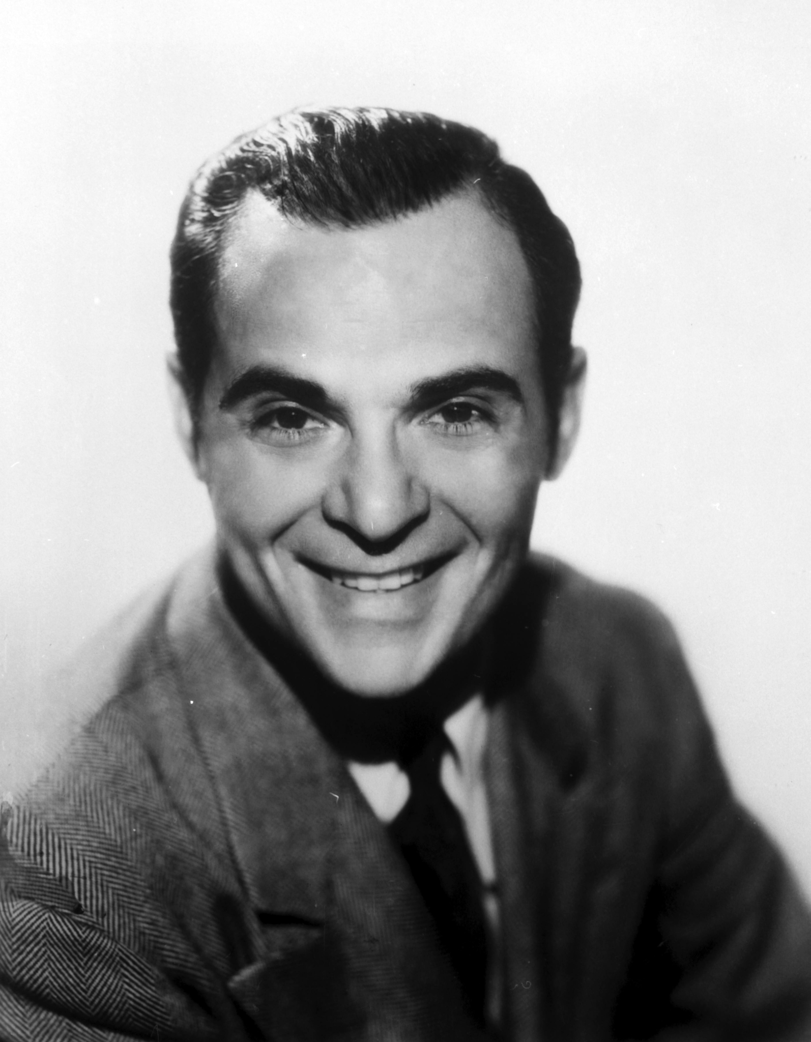 actor Marc Lawrence large photo