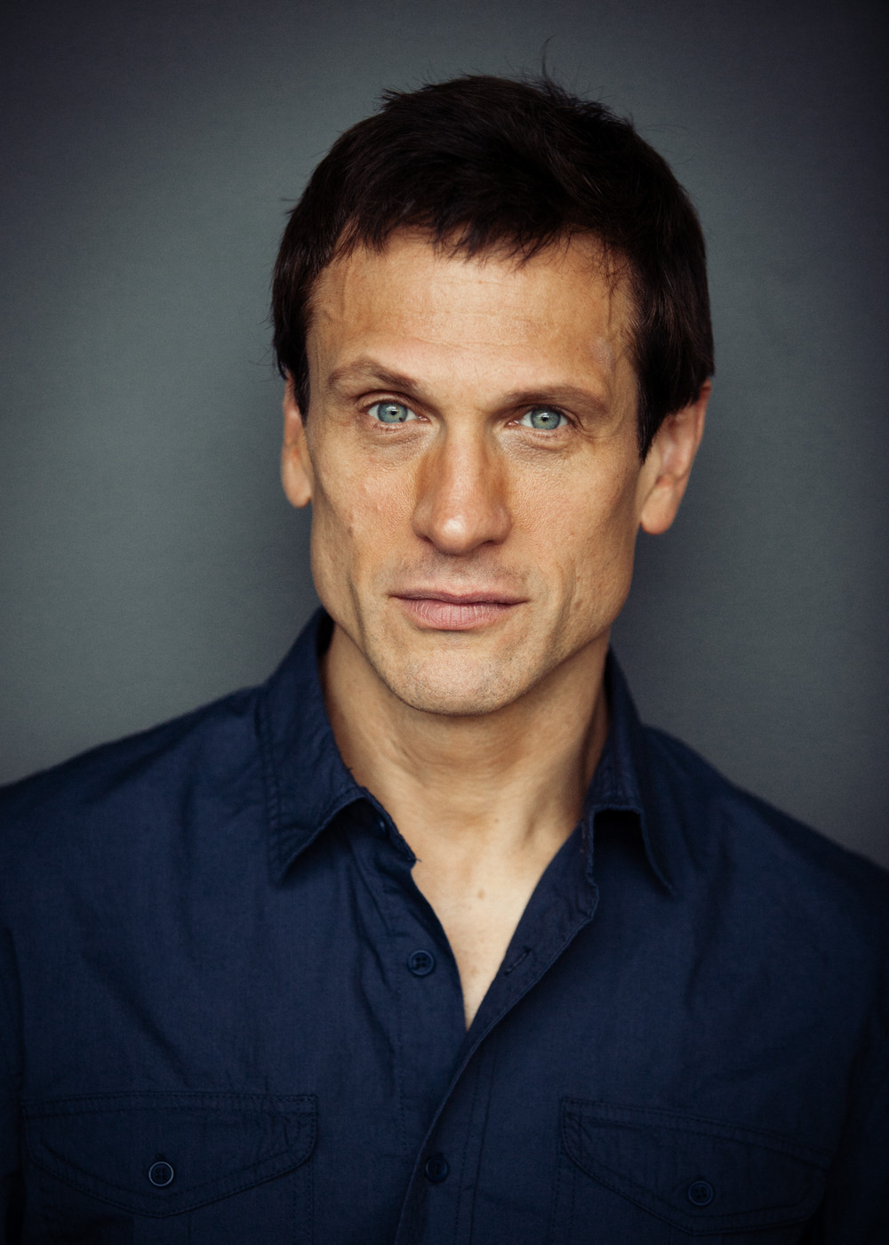 actor Simon Merrells large photo