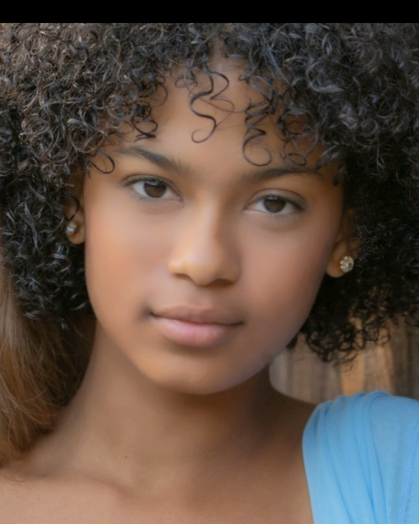 actor Mandeiya Flory large photo