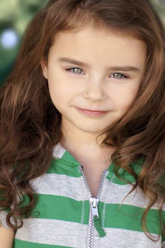 actor Bailey Michelle Brown large photo