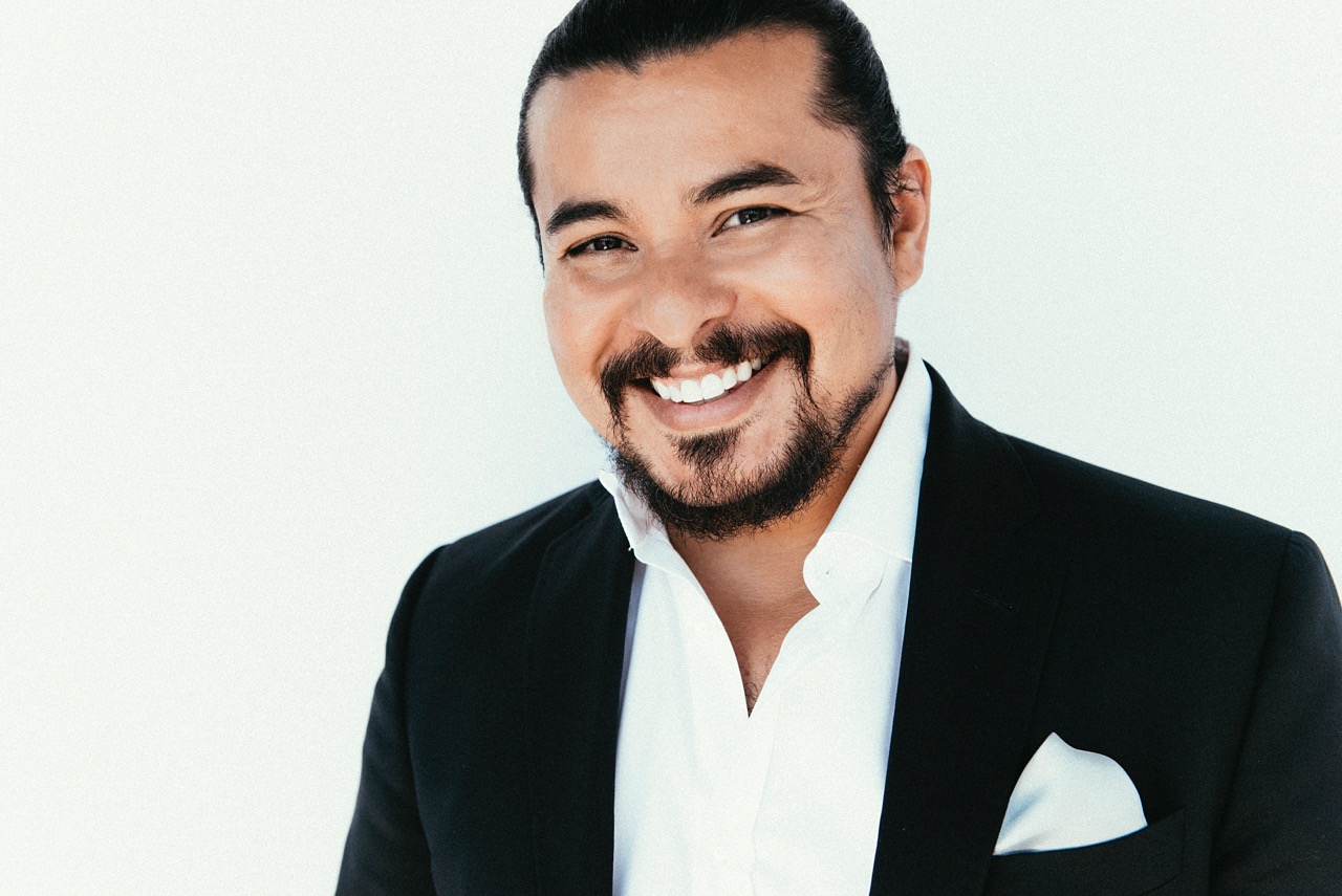 actor Jacob Vargas large photo