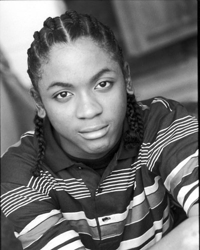 actor Julito McCullum large photo