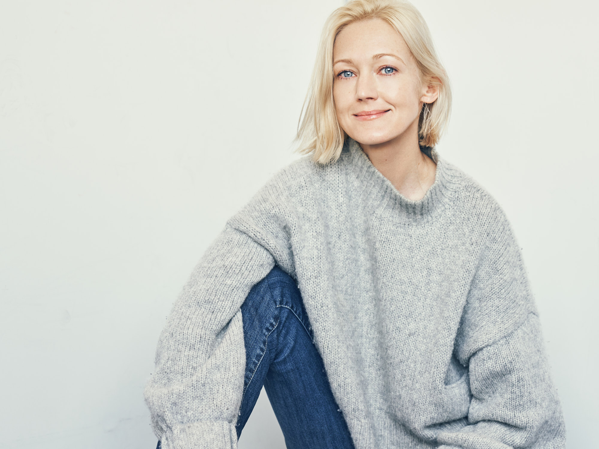 actor Azura Skye large photo